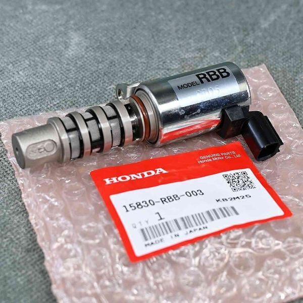 КЛАПАН СОЛЕНОИД ЗА VTEC НА HONDA K20 K24 - 15830RBB003