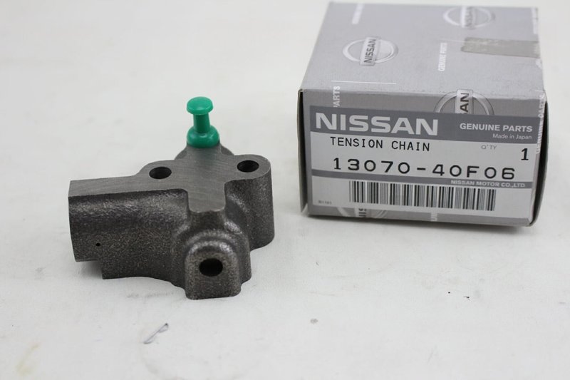 ОРИГИНАЛЕН ОБТЕГАЧ ЗА АНГРЕНАЖНА ВЕРИГА NISSAN TERRANO 2.4I - 1307040F06