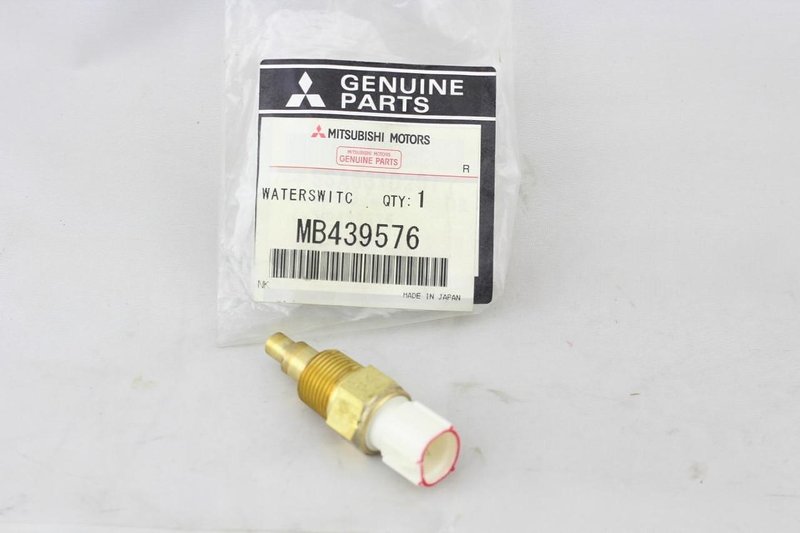ТЕМПЕРАТУРЕН ДАТЧИК ЗА MITSUBISHI L200 - MB439576